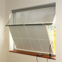 Xunlight XLD8-50 EPW - Window Mounted Emergency Solar Charger